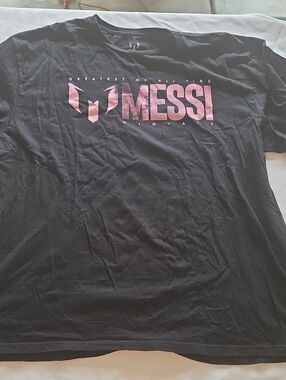 Messi Short Sleeve Graphic Tee - Black with Pink Logo
